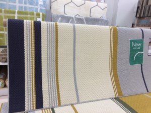 ミッドスタイルラグ