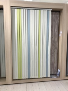 バーチカルブラインドカラーミックス