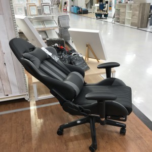 バッケットシートチェア