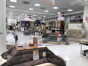 コタツ売場