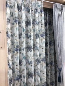 トルコレース花柄青