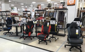 ゲーミングチェア・デスク