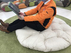 ラウンドクッション