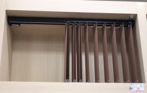 電動バーチカル開き