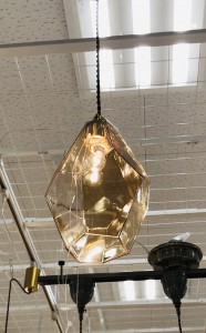 ラピスアンバー